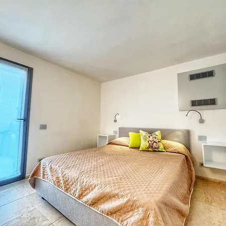 Casa Katy Sul Porto Di Holiday home *